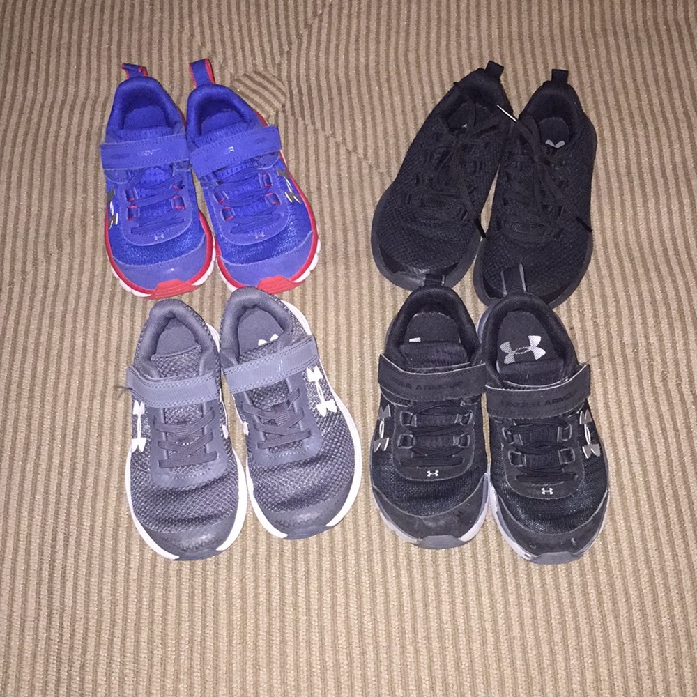 Under Armour 11k kids tennis shoes bundle.